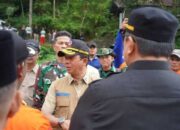 Kepala BNPB Tinjau Lokasi Huntara Korban Bencana Tanah Datar