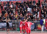 Semen Padang FC Sumbangkan Hasil Tiket Bantu Korban