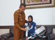Wawako Payakumbuh Dukung Atlet Tenis Muda Berprestasi