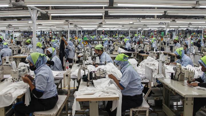 airlangga-pastikan-produk-tekstil-tetap-kena-tarif-impor-as