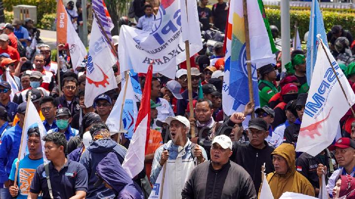 daftar-wilayah-umk-tertinggi-dan-terendah-2026