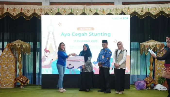 Bakti BCA Perkuat Garda Depan Lawan Stunting di Padang Pariaman dengan Sistem Digital
