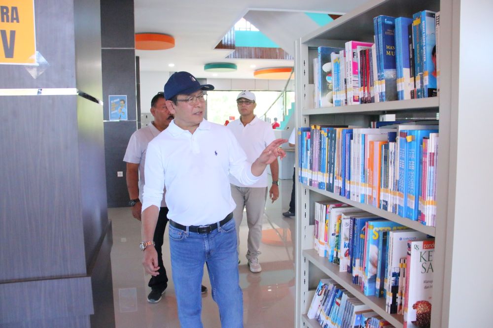 perpustakaan-payakumbuh-tetap-buka-di-akhir-pekan,-perluas-akses-literasi-dan-ruang-publik-edukatif