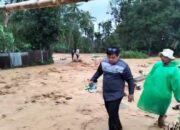 Padang Diterjang Banjir Bandang, Warga Kuranji Mengungsi