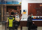 KPK Geledah Kantor DJP, Cari Bukti Suap Pejabat