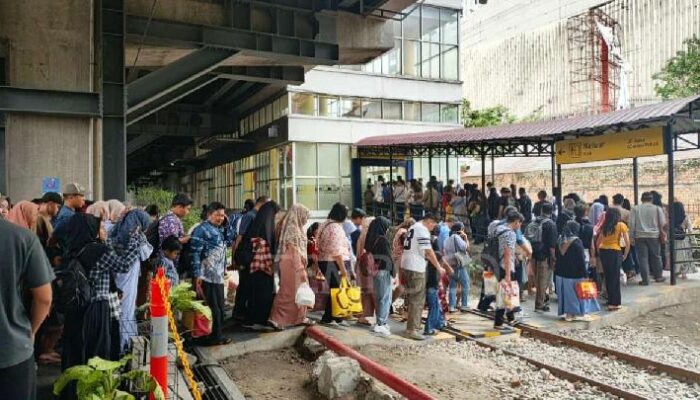 Penumpang KA Sumut Melonjak Saat Libur Isra Miraj