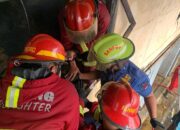 Gudang Ikan Padang Terbakar, Petugas Selamatkan Aset Dua Miliar