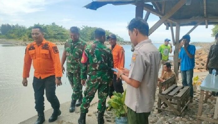Warga Pariaman Hilang Saat Menjaring, Tim SAR Menyisir