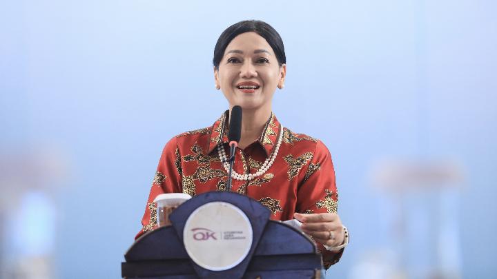 ojk-serahkan-dana-rp-161-miliar-kepada-korban-scam