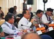 Menko PMK Resmikan Huntara Korban Bencana di Agam
