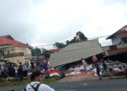 Truk Terguling Sebabkan Tabrakan Maut, Lima Nyawa Melayang