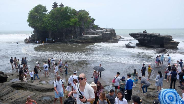15-juta-wisatawan-mancanegara-kunjungi-indonesia-tahun-lalu
