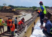 Banjir Grobogan Lumpuhkan Jalur, KAI Putar Rute Kereta