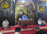 Sekda Sumbar Awali Ramadan, Salat Tarawih Perdana di Masjid