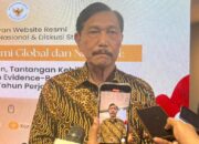 Luhut Minta Turis Nakal di Bali Ditindak Tegas
