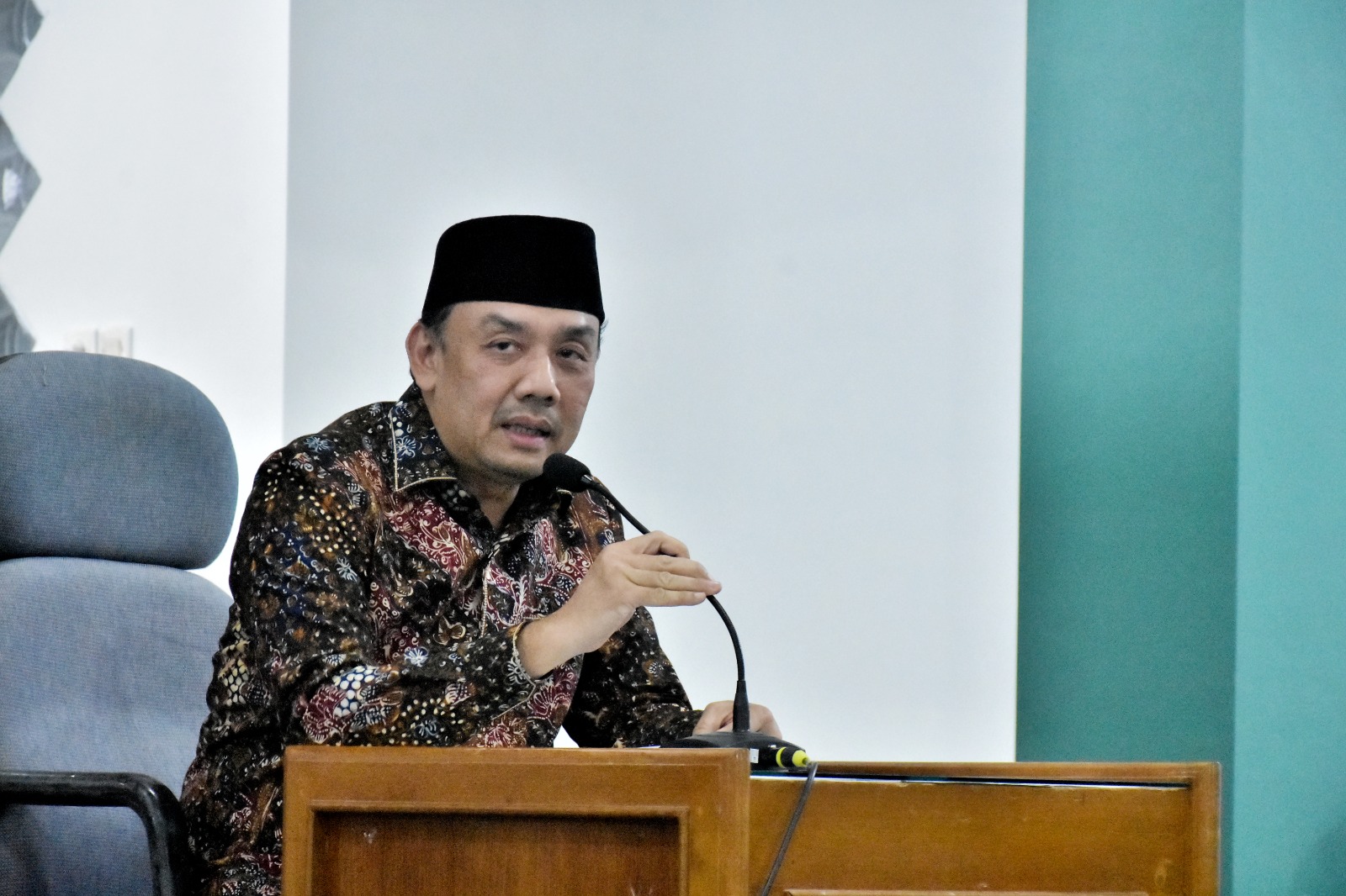pemkab-agam-komitmen-bangun-infrastruktur-secara-merata