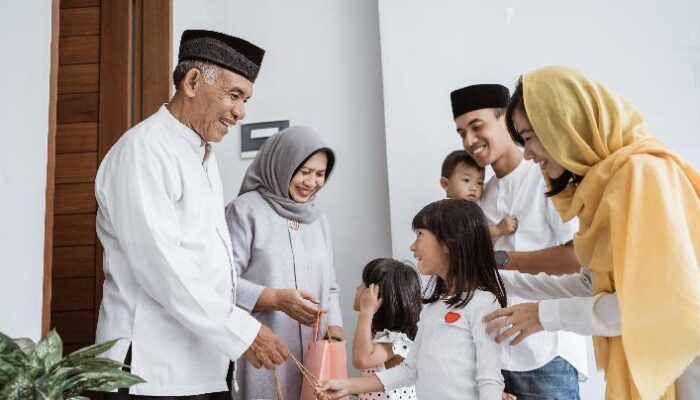 Ramadan: Jaga Silaturahmi, Sehatkan Badan, Raih Keberkahan