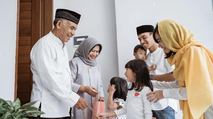 makna-silaturahmi-di-ramadan,-menghangatkan-hati-dan-menjaga-keseimbangan-diri