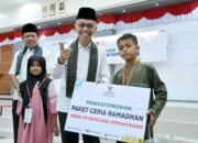 Baznas Agam Beri Paket Ramadan, Santuni Anak Yatim