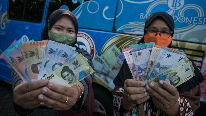 stasiun-solo-balapan-buka-penukaran-uang-baru