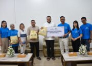 Perbanas Bantu Warga Padang dengan 1.000 Paket Sembako