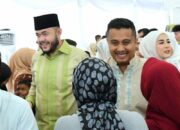 Wali Kota Padang Sambut Warga dalam Open House Idulfitri