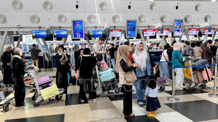 trafik-angkutan-lebaran-di-bandara-kualanamu-tumbuh-positif