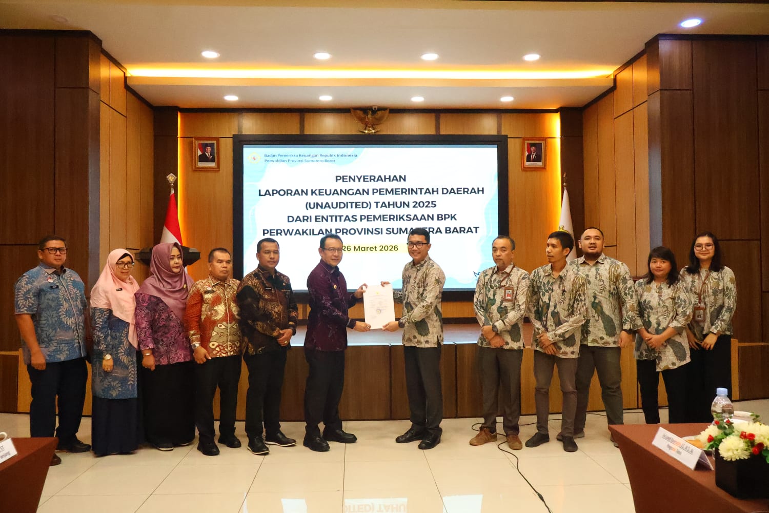 serahkan-lkpd-2025,-zulmaeta-pastikan-pengelolaan-keuangan-lebih-akuntabel-dan-terbuka