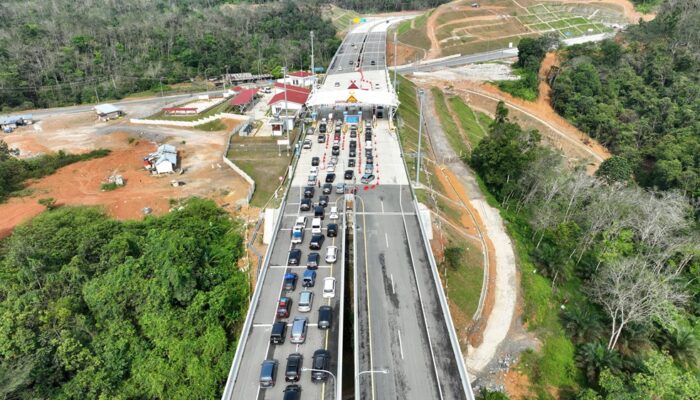Volume Kendaraan di Tol Trans Sumatera Melonjak Signifikan