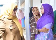 TP-PKK Agam Salurkan Bantuan Kebutuhan Pokok Warga Huntara Malalak