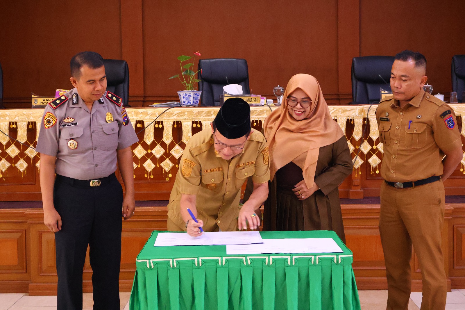 pencabutan-perda-rdtr-2018–2038-disetujui,-zulmaeta:-langkah-strategis-selaraskan-kebijakan-nasional