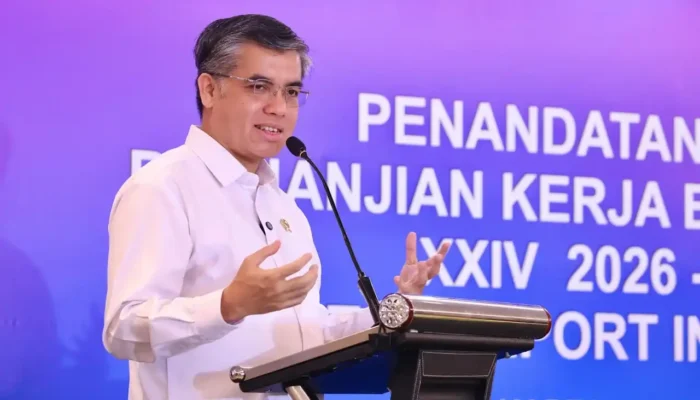 Menaker Kawal Pelaksanaan PKB Freeport Serius
