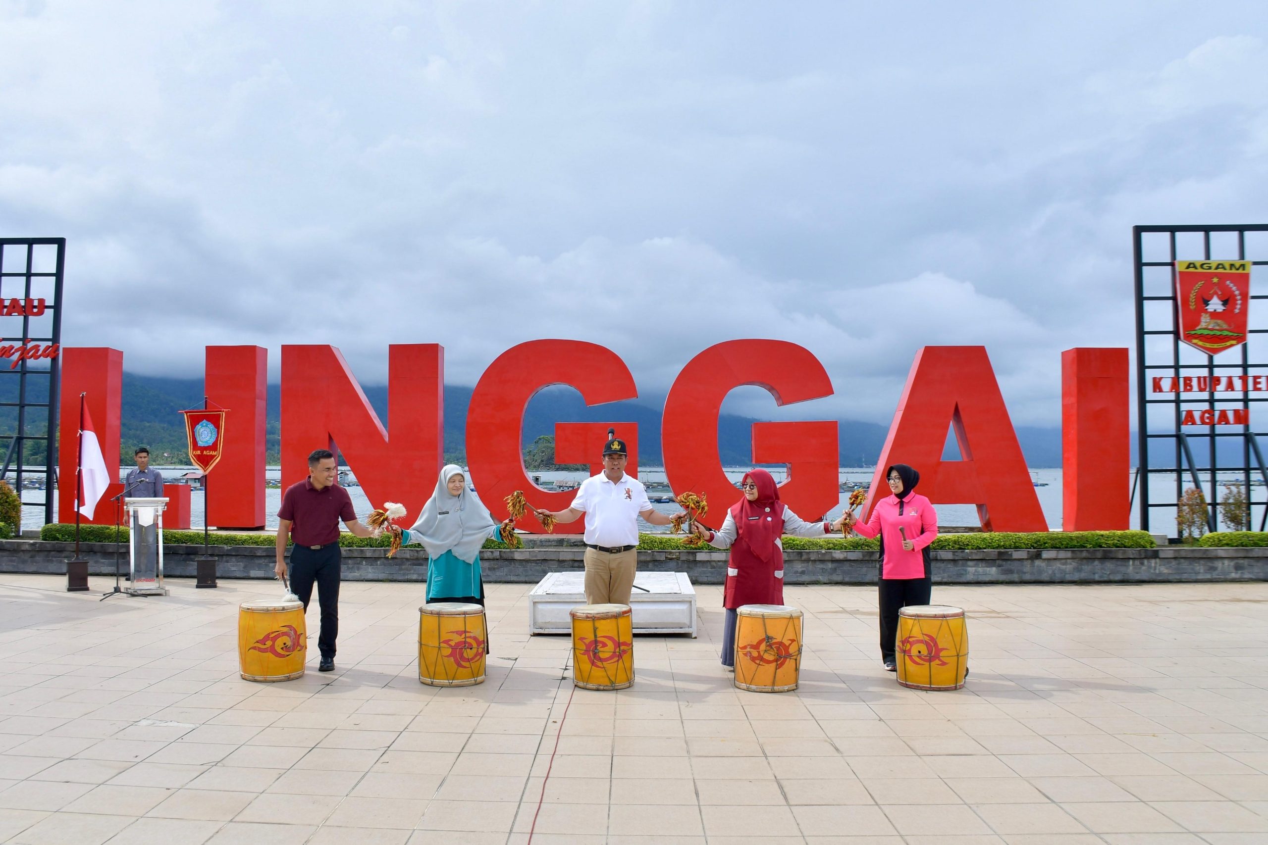 dorong-penguatan-peran-keluarga-dan-budaya-goro,-bupati-agam-buka-bbd-bbgrm-2026
