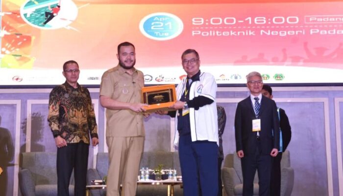 Pemko Padang Perluas Kerja Sama Pendidikan Internasional
