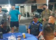 Satpol PP Padang Tangkap Pasangan di Kamar Kos