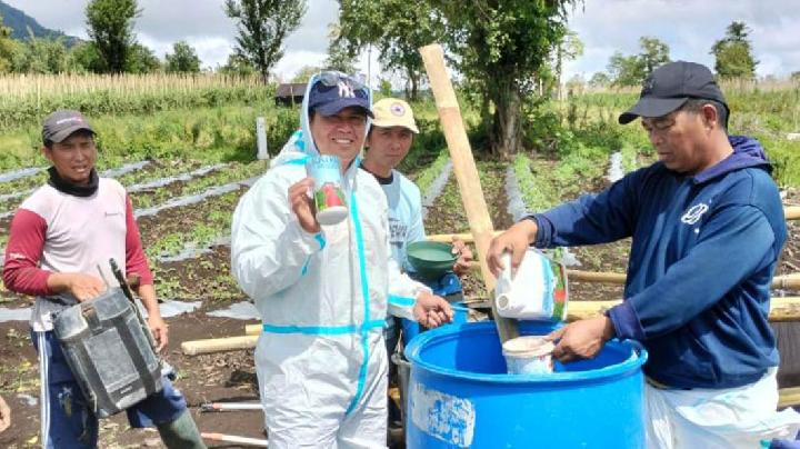 pge,-ugm-dan-agrotekno-produksi-pupuk-ramah-lingkungan