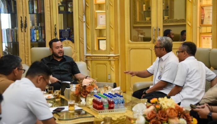 Pemko Padang Perluas Kepesertaan BPJS Pekerja Rentan