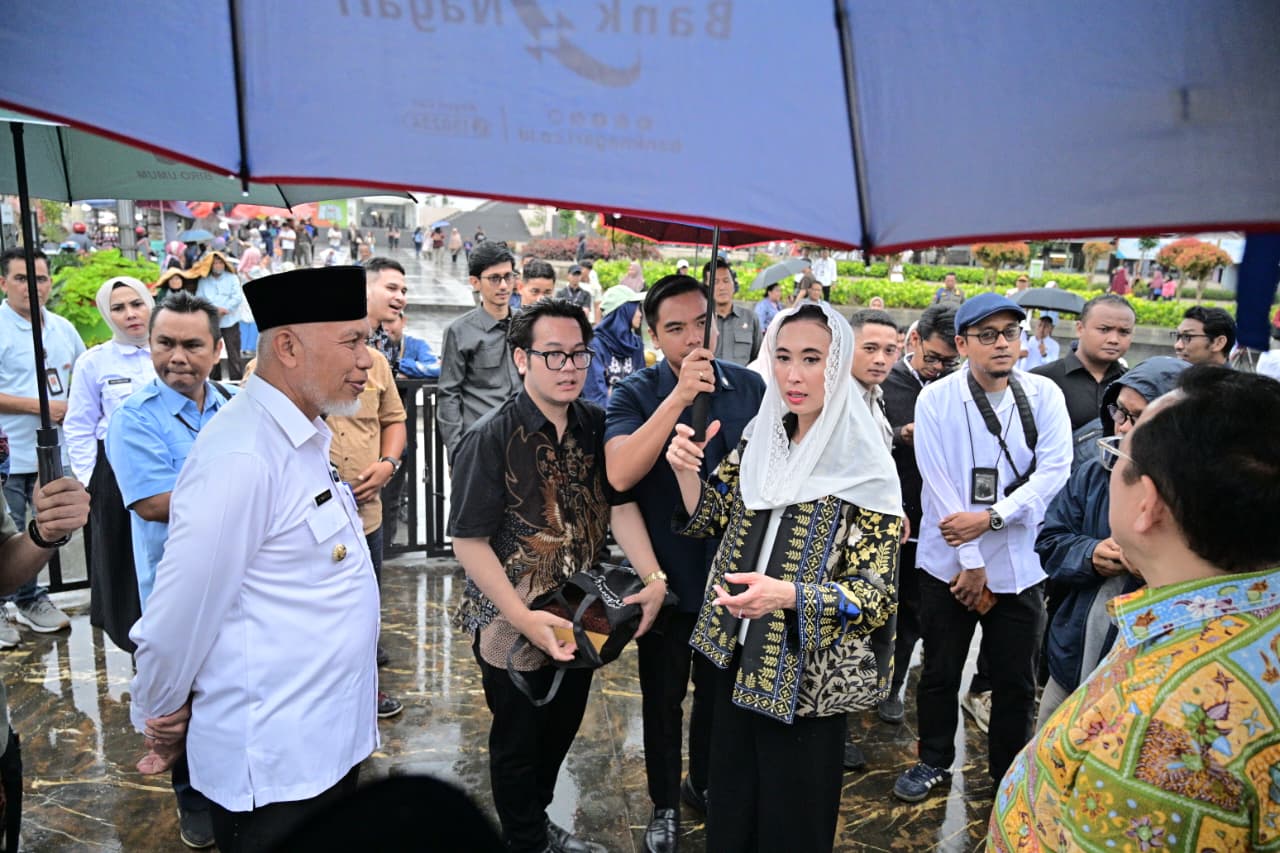 menteri-pariwisata-dorong-bukittinggi-jadi-destinasi-unggulan-nasional