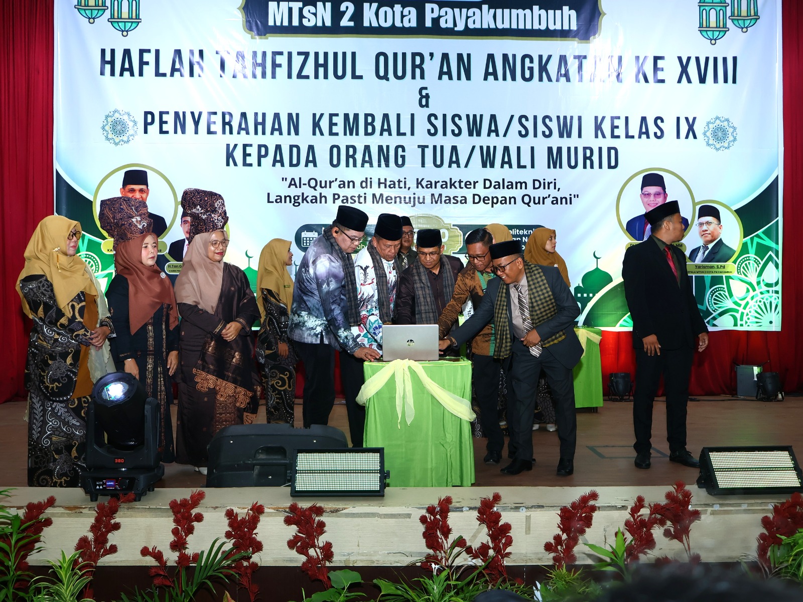 334-siswa-mtsn-2-payakumbuh-ikuti-haflah-tahfizh-xviii,-wawako-tekankan-karakter-qur’ani