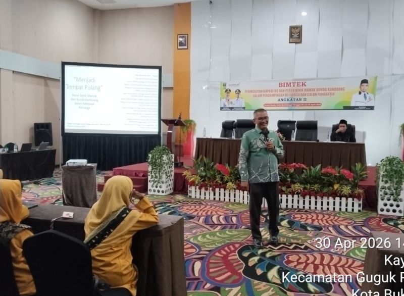 pemprov-sumbar-tingkatkan-kapasitas-ninik-mamak-dan-bundo-untuk-ketahanan-keluarga