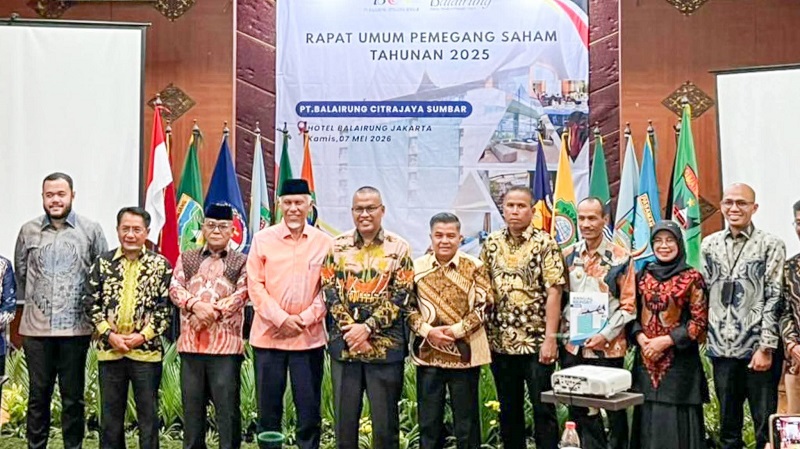 wawako-pariaman-hadiri-rups-pt-balairung-citrajaya-sumbar-di-jakarta