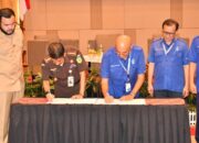 Wali Kota Padang Saksikan Perumda AM Teken MoU dengan Kejari