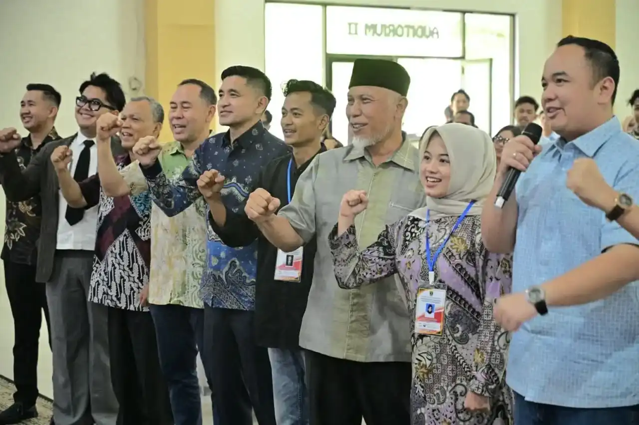 cetak-pengusaha-mandiri,-pemprov-sumbar-gelar-pelatihan-digital-marketing-intensif
