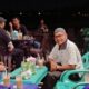 segelas-teh-telur-pinang-di-payakumbuh