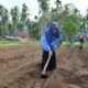 ketua-tp-pkk-agam-kembali-tinjau-pengembangan-lahan-pertanian-yonif-tp-897-singgalang