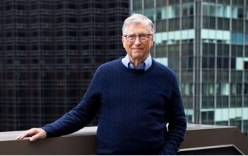 Bill Gates Proyeksikan AI Mengubah Lanskap Kerja dan Peran Manusia