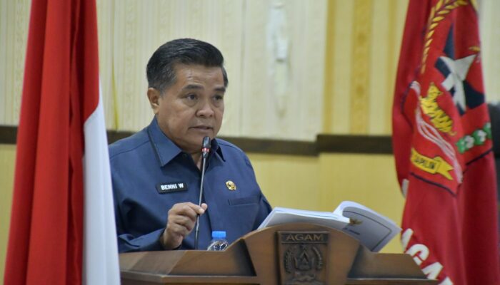 Bupati Agam Paparkan Jawaban atas Pandangan Fraksi DPRD Terkait APBD 2025