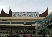penerbangan-umrah-langsung-padang–jeddah-kembali-mudahkan-jemaah-sumbar