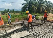 Pemkab Dharmasraya Geber Pembangunan Infrastruktur Jalan dan Jembatan Senilai Rp63,6 Miliar