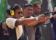 desingan-peluru-di-hut-bhayangkara-ke-80